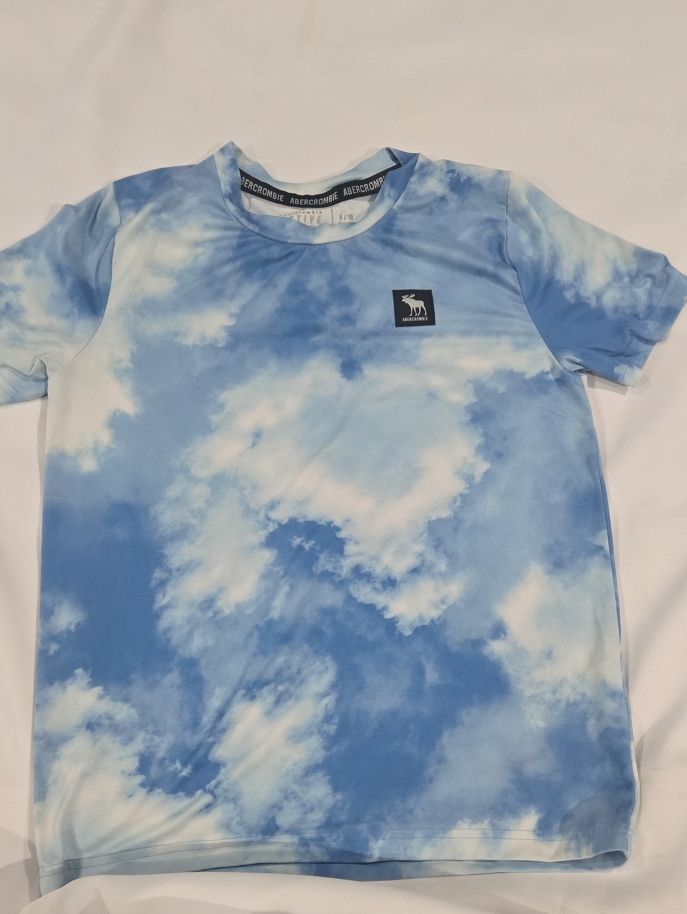 abercrombie kids Blue & White Cloud Print Short Sleeve Tee